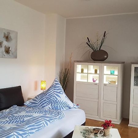Ferien-& Monteurwohnung Koenen2 Nah Am Westfield Centro Обергаузен Екстер'єр фото