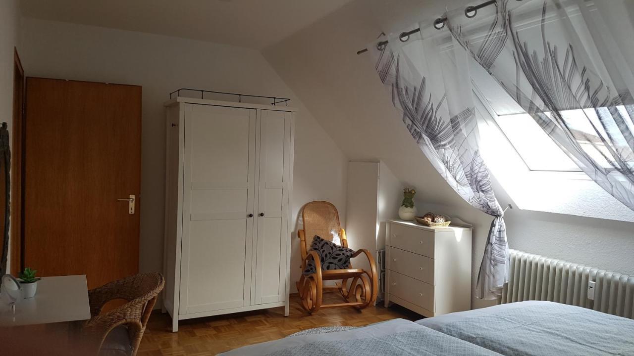 Ferien-& Monteurwohnung Koenen2 Nah Am Westfield Centro Обергаузен Екстер'єр фото
