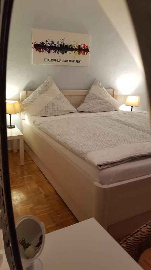 Ferien-& Monteurwohnung Koenen2 Nah Am Westfield Centro Обергаузен Екстер'єр фото